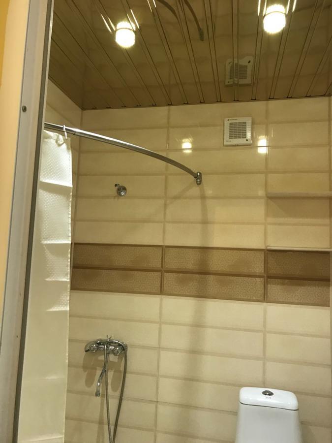 Griboedovi N.6 Appartement Batoemi Buitenkant foto